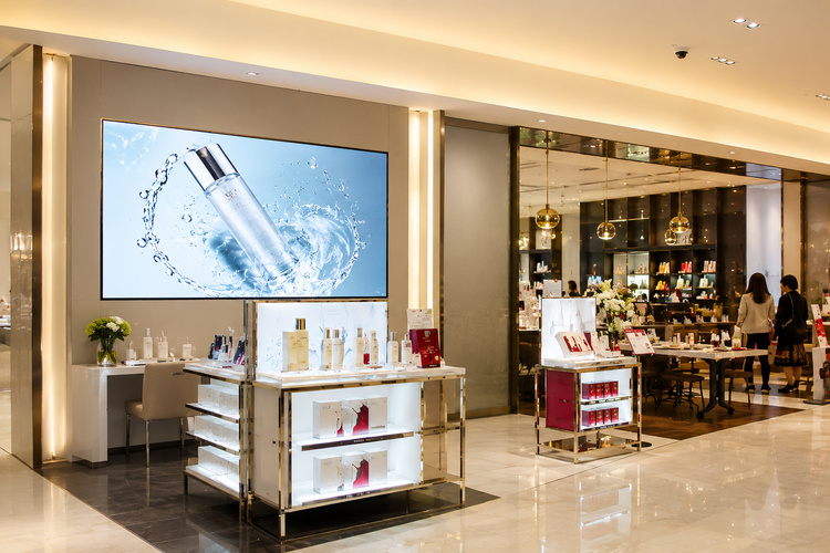 retail store led display.jpg